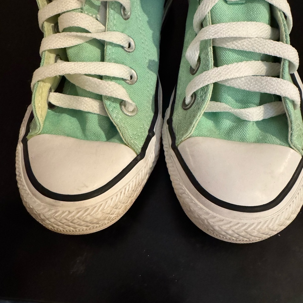 Women’s Size 7 Men’s Size 5 Mint Green Converse All Stars - Picture 2 of 11